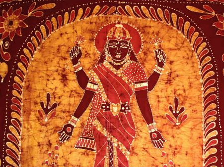 ৬. মা লক্ষ্মী গৃহস্ত ত্যাগ করেন: