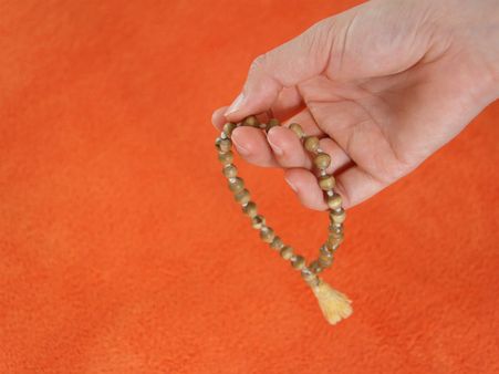 ৬. গায়ত্রী মন্ত্র: