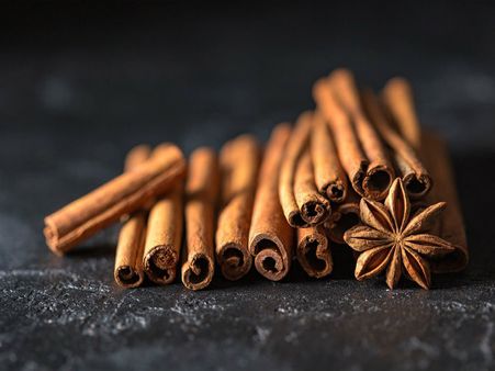 ১. দারুচিনি: