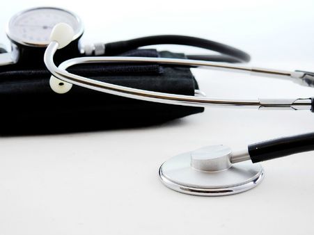 ১. ব্লাড প্রেসার নিয়ন্ত্রণে চলে আসে: