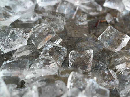 ৫. বরফের কেরামতি: