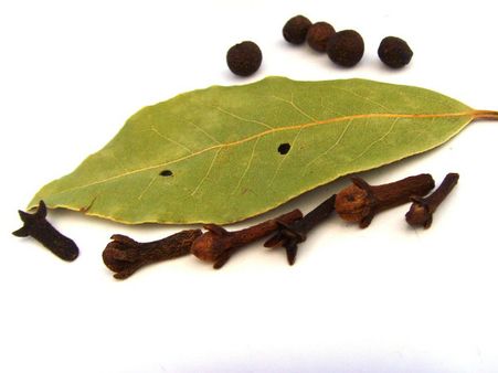 ৫. ডায়াবেটিসের মতো রোগ দূরে থাকে: