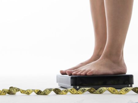 ৬. ওজন নিয়ন্ত্রণে চলে আসে: