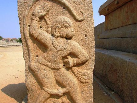 ৭. কোনও বিপদ ঘটার আশঙ্কা কমবে: