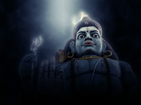 ২. মহাদেবর কালভৈরব রূপের পুজো করতে হবে: