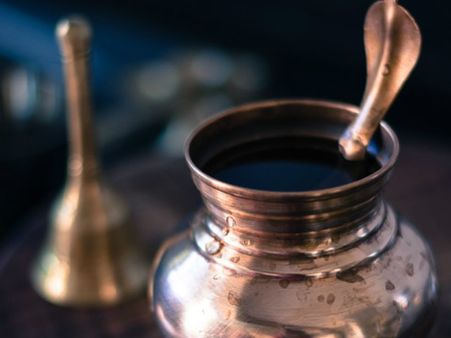 ২. অভিষেক স্নানের পালা: