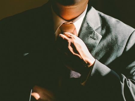 ৩. কর্মক্ষেত্রে উন্নতি লাভের পথ প্রশস্ত হয়: