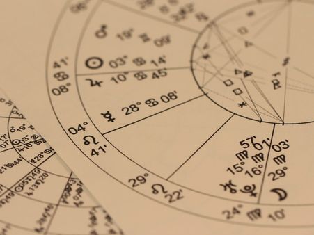 ১. সূর্য দেবের নামে উপোস: