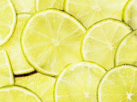 ১. খারাপ দৃষ্টির কারণে কোনও ক্ষতি হওয়ার আশঙ্কা কমে: