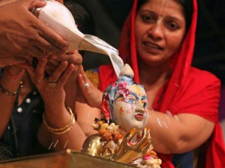 পুজো শুরুর আগের নিয়ম: