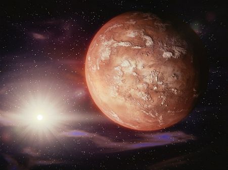 ৩. মঙ্গল গ্রহকে প্রসন্ন করতে: