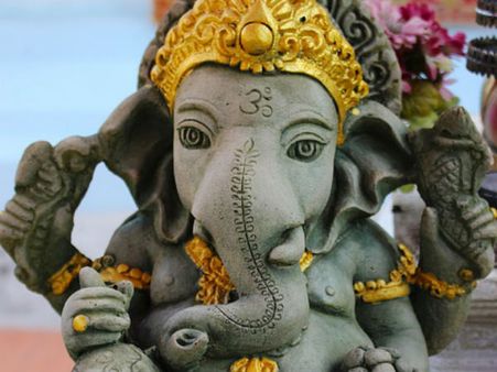 ৪. রোগ-ব্যাধির হাত থেকে মুক্তি মেলে: