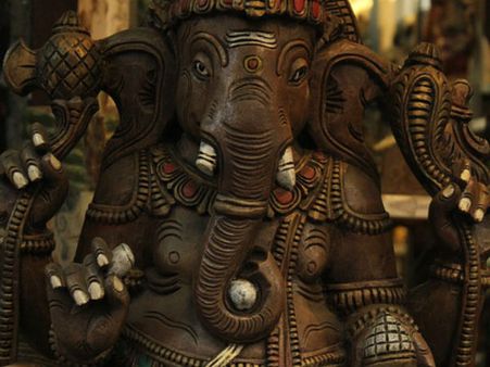 ৭. গণপাতায়ে মন্ত্র: