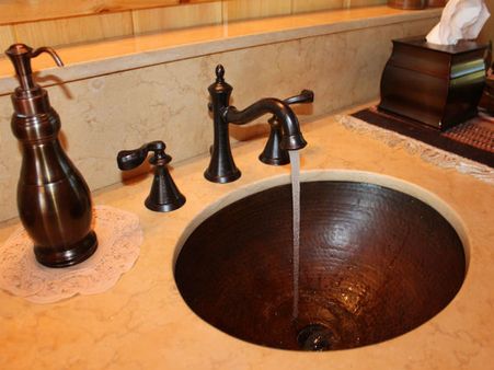 ৭. কল থেকে যেন টিপ টিপ করে জল না পরে: