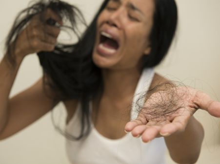 ১১. হেয়ার ফলের মাত্রা কমে: