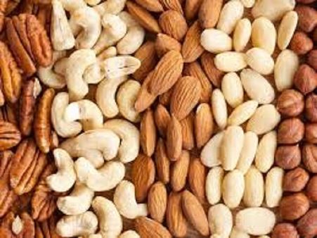 ১০. বাদাম: 