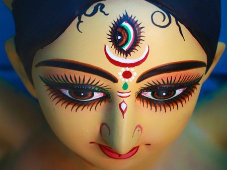 ২. নবরাত্রির নয় দিন: