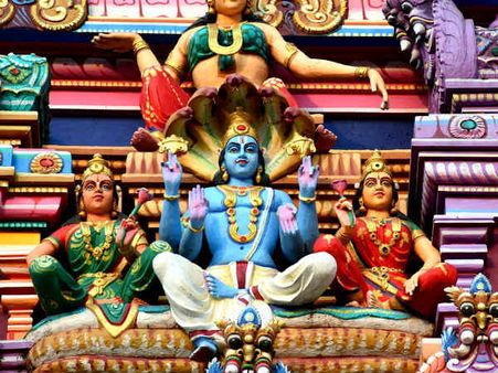 ৪. বিষ্ণুর অরাধনা করা মাস্ট: