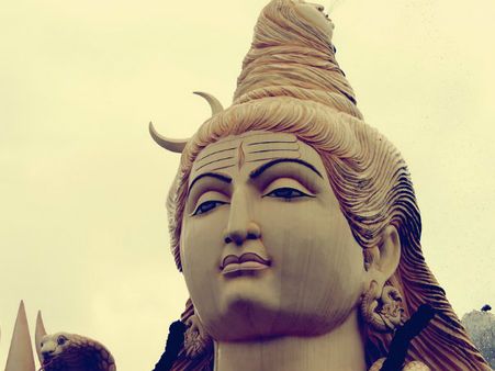 ৭. যে কোনও কাজে সফলতা আসে: