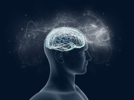 ১. মস্তিষ্কের ক্ষমতা বাড়ে চোখে পরার মতো: