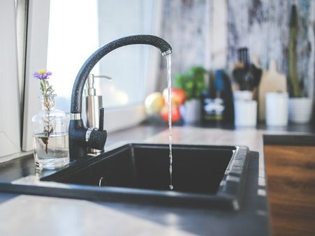 ১০. রান্না ঘর: