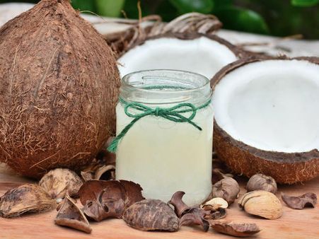 ১০. নারকেল তেল: 