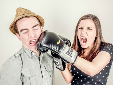 ৩. স্বামী-স্ত্রীর মধ্যকার সম্পর্কের কোনও দাম থাকবে না: