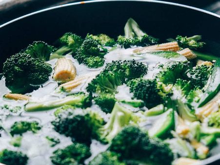 ৩. ব্রকলি: