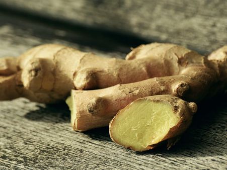 ৩. আদা চা: