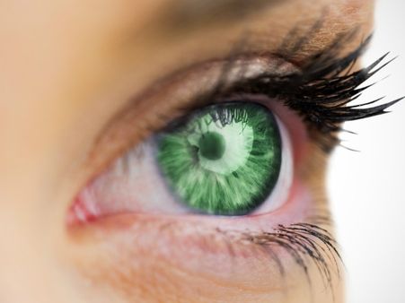 ৭. দৃষ্টিশক্তির উন্নতি ঘটে: