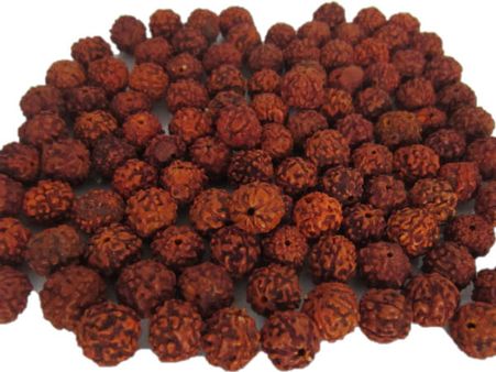 ১. কালা যাদু ধারে কাছেও ঘেঁষতে পারে না: