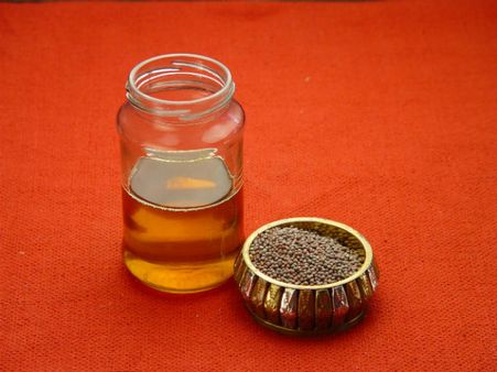 ৭. সরষের তেল: