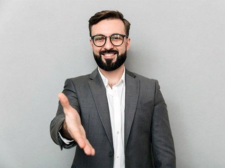 ৪) রাশড্ হ্যান্ডশেক