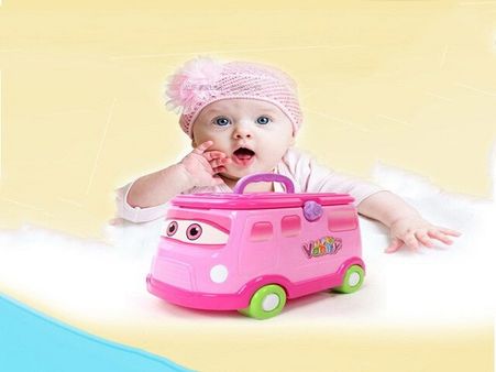 ১) ব্যাটারিসহ খেলনা