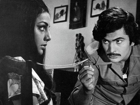 টেলিগ্রাম লেখানোর সময়ই নিজের মন দিয়েছিলেন