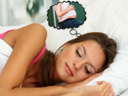 বিবাহিত মহিলা যদি স্বপ্নে নিজেকে গর্ভবতী দেখে