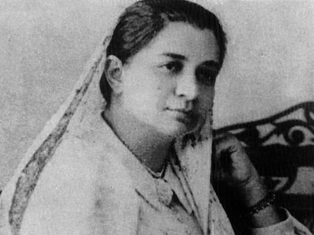 ৫) ভিকাজি কামা