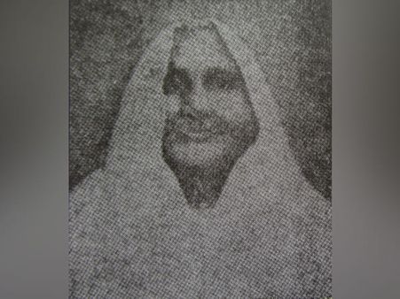 ৩) মাতঙ্গিনী হাজরা