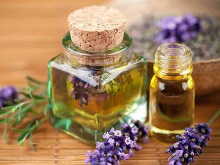 ল্যাভেন্ডার বডি ওয়াশ