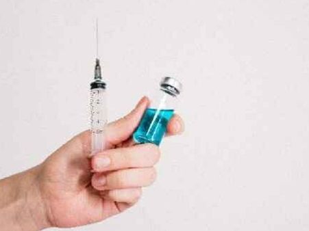 করোনার চিকিৎসায় কেন স্টেরয়েড ব্যবহার করা হয়?