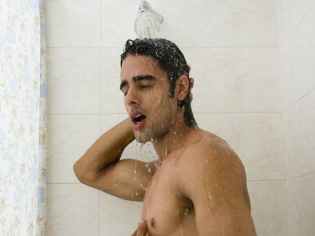 ২) শরীরও পরিষ্কার করুন 