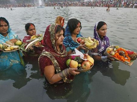 ১০ নভেম্বর ২০২১ : ছট পূজা