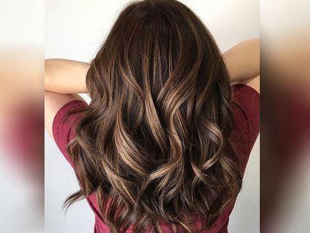 চুলে হাইলাইট করান