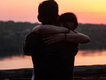 ৩) ক্যালোরি ঝরাতে সহায়তা করে