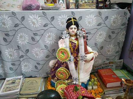 এগুলি ছাড়াও আরও যেসব জিনিস লাগবে