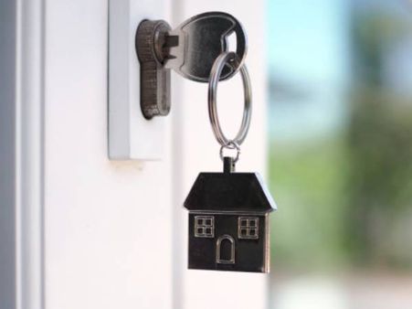 ঝুলিয়ে রাখুন