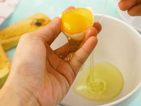 ডিমের হেয়ার মাস্ক