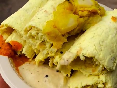 মশালা ধোসা আইসক্রিম রোল