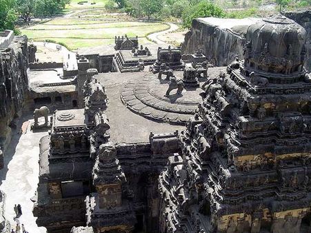 Elora Caves, Maharashtra Elora Caves, Maharashtra