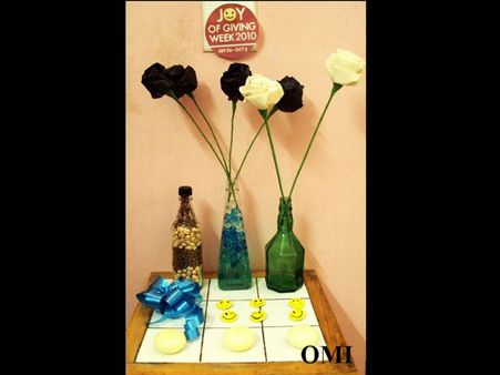 Decorated flower stand